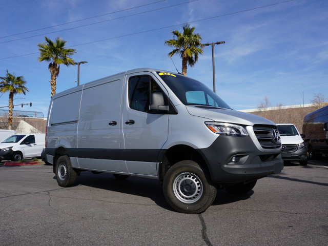 four wheel drive cargo vans