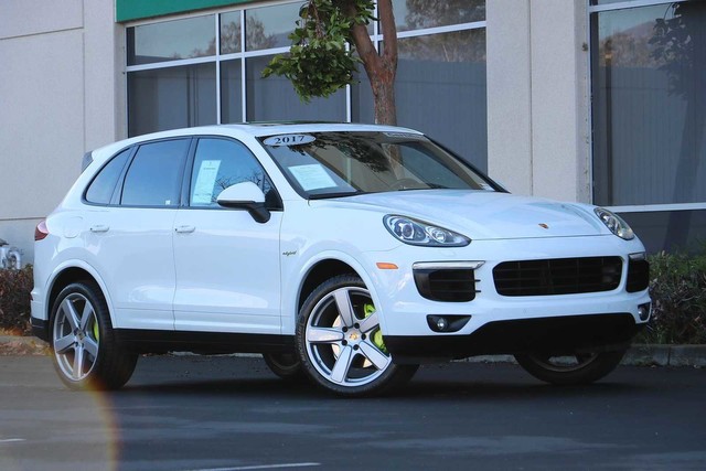 Certified Pre Owned 2017 Porsche Cayenne S E Hybrid Platinum Edition Awd